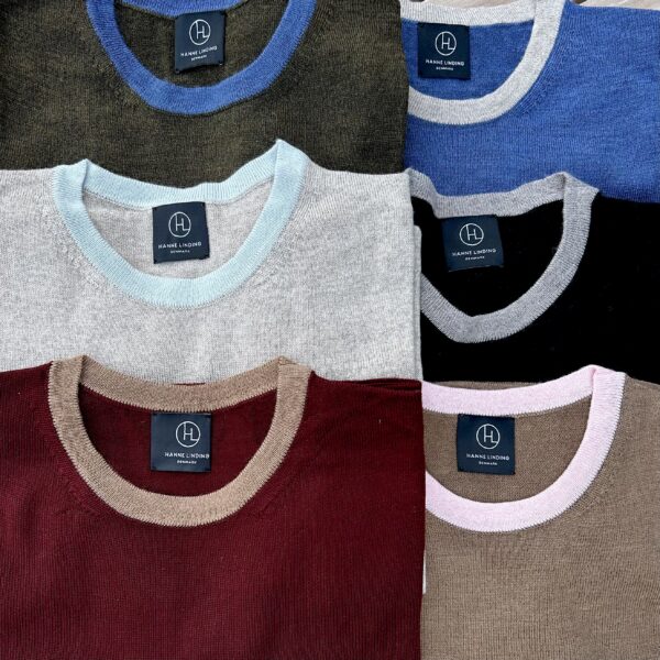 Alle farvekombinationer WAT no. 3 Strik til kvinder - håndlavet i Italien Short-sleeved knit blouse in bordeaux and brown with contrast edges.