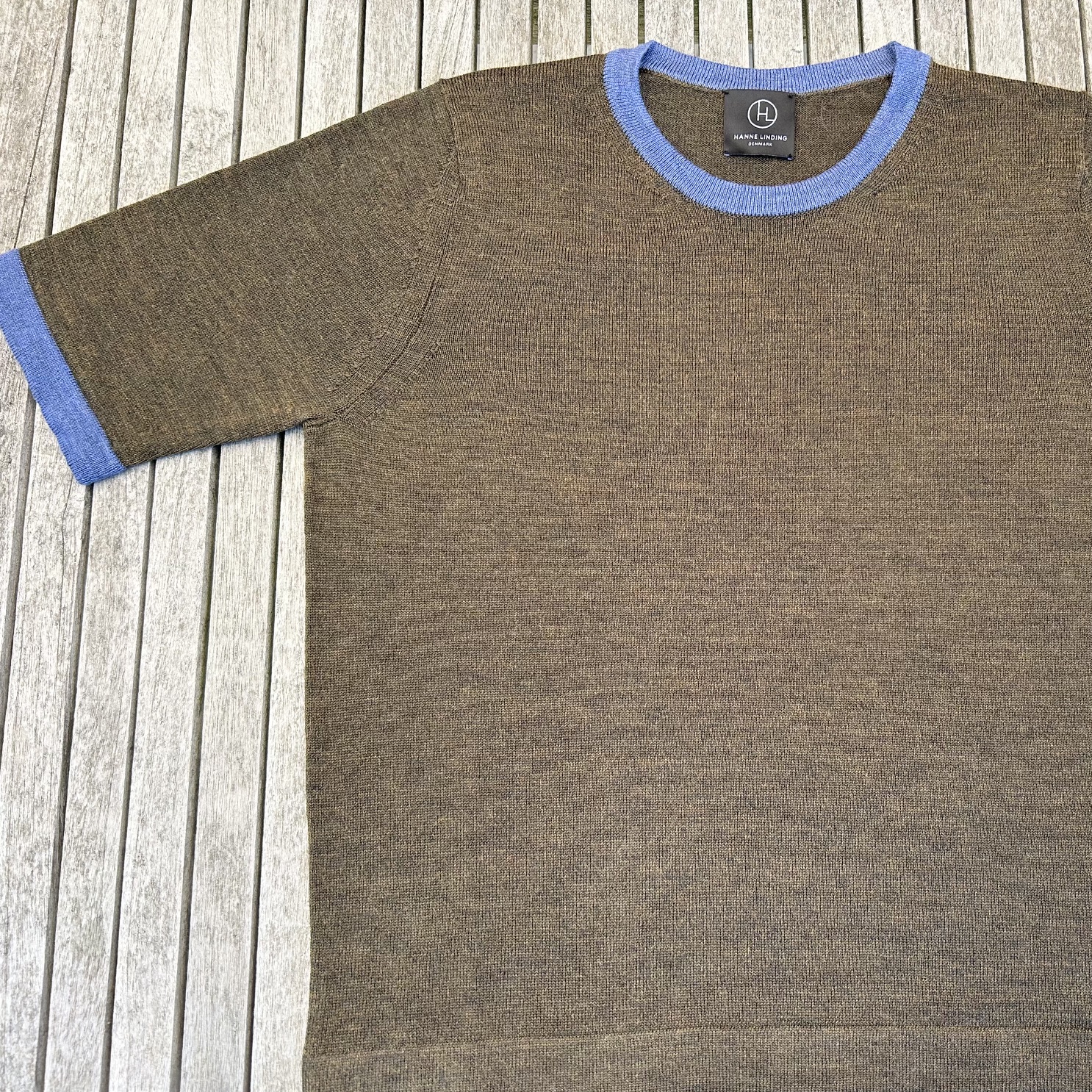 Brown knit blouse with blue details from Hanne Linding, Danish design.